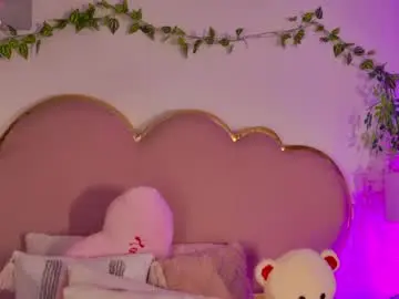 Live Sex with nahiarareina - Chaturbate