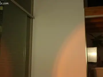 Watch Live Sex Cams with artegirlx - Chaturbate