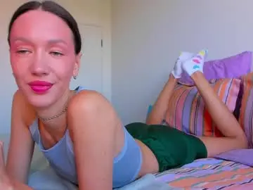 Live Sex Cam with awgustina_sweetheart22 - Chaturbate
