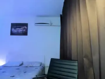 Free Live Porn with babylewisss - Chaturbate