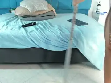 Sex Cam with venezolana_caro - Chaturbate
