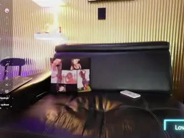 Best live sex cam show with aliceglamour - Chaturbate