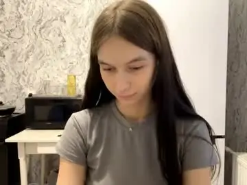 Nude Webcam with larainerothmiller - Chaturbate