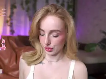 Sex Chat with babyyyluna - Chaturbate