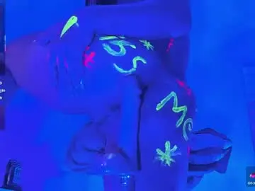 Live Sex with aliceroys - Chaturbate