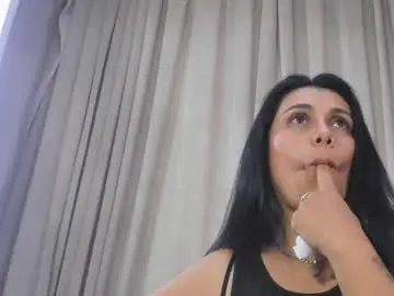 Sex Chat with nyra_queen - Chaturbate