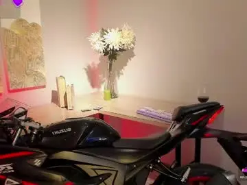 Adult Webcams with mylarossi - Chaturbate