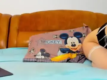 Sex Chat with kristiinee - Chaturbate
