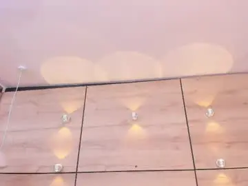 Nude Webcam with martina_touss - Chaturbate