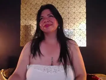 Watch Live Sex Cams with kinkyy_mom - Chaturbate