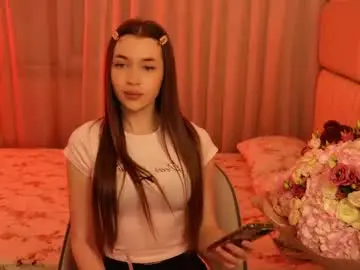 Live Porn with boootyfrytti - Chaturbate