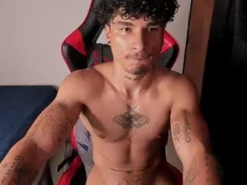 Watch Live Sex Cams with thomas_fit1 - Chaturbate