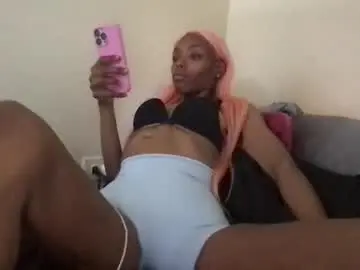 Adult Webcam with meltingchoco1ate - Chaturbate