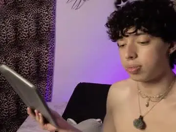 Sex Chat with otter_star - Chaturbate