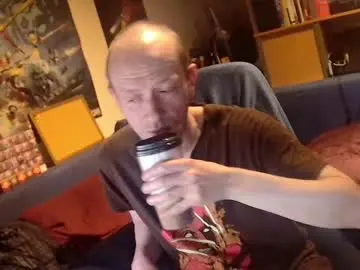 Free Porn Cam with _svenerd_____ - Chaturbate