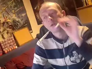 Free Porn Cam with _svenerd_____ - Chaturbate