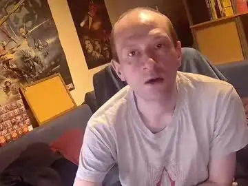 Adult Webcam with _svenerd_____ - Chaturbate