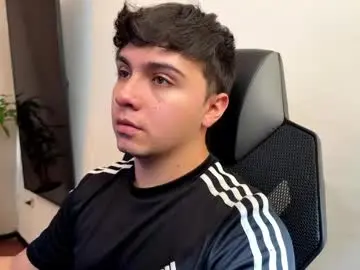 Live Porn with aron__cooper - Chaturbate