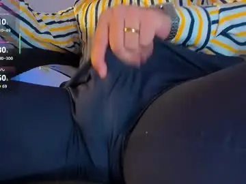 Watch Live Sex Cams with bulgeart - Chaturbate