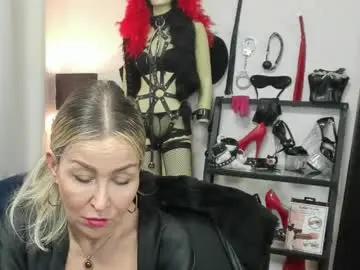 Best live sex cam show with crystalxohotty - Chaturbate