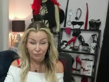 Best Webcam with crystalxohotty - Chaturbate