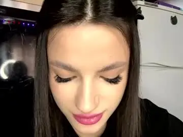 Watch Live Sex Cams with emmieglunt - Chaturbate
