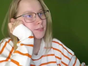 Watch Live Sex Cams with alinasei - Chaturbate