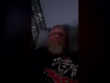 Live Sex Cam with beatinof6 - Chaturbate