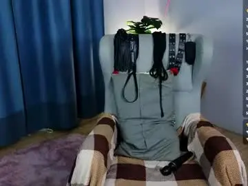 Private Sex Chat with hotlaracroft - Chaturbate