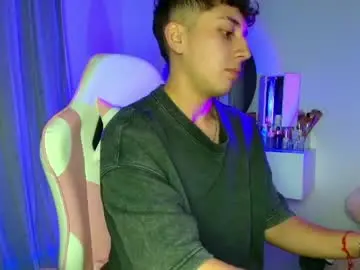 Best Webcam with oliver_kyy - Chaturbate