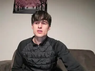 Nude Webcam with skinnyguywithbigd - Chaturbate