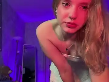 Sex Chat with itsevedarkside_ - Chaturbate
