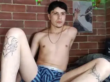 Live Sex with pauldamico - Chaturbate