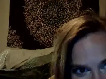 Adult Webcams with 2isgoodbut3isbetter - Chaturbate