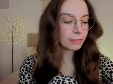 Free Live Porn with bellavibee - Chaturbate