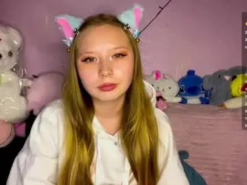 Live Sex Cam with madelainesperoni - Chaturbate