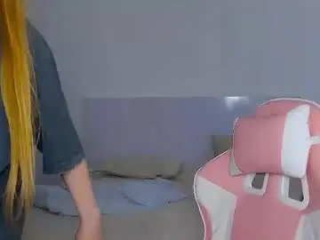 Live Porn with crystal_line - Chaturbate