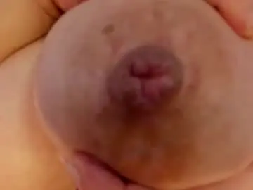 Free Live Porn with jendralevis - Chaturbate