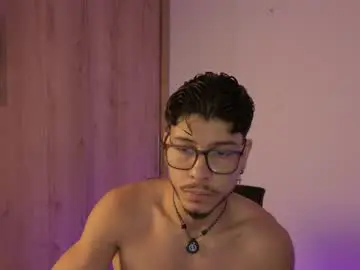 Sex Cam with maxifit_ - Chaturbate