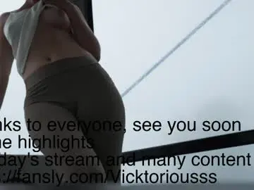 Live Porn with sweetdreamvic - Chaturbate