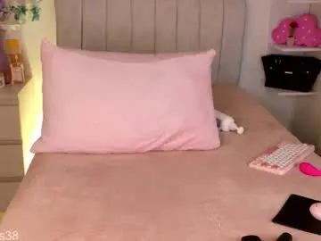 Free Porn Cam with annubis_lia - Chaturbate