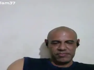 Nude Webcam with retlam37 - Chaturbate