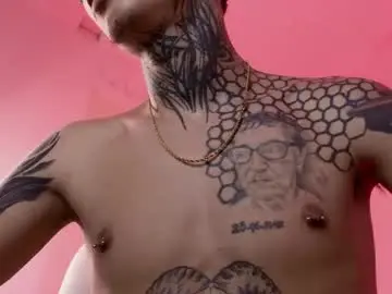 Live Sex with paulo527 - Chaturbate