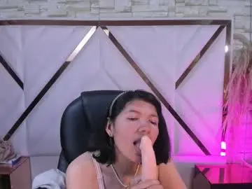 Live Sex with dulce_isabell69 - Chaturbate