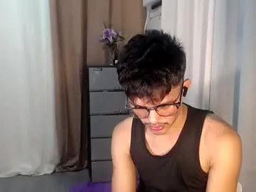Watch Live Sex Cams with naughtyjosh_ - Chaturbate