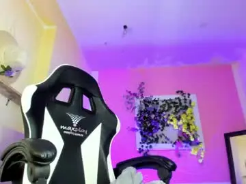 Sex Cam with katy_bratz - Chaturbate