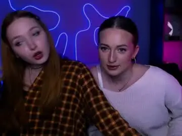 Live Sex Cam with luvmiraya - Chaturbate