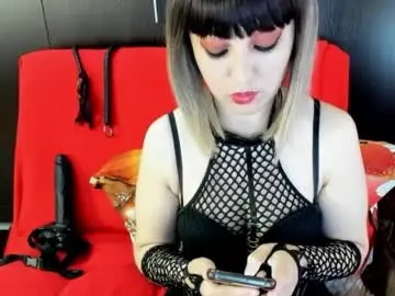 Adult Webcams with goddessemily_ - Chaturbate