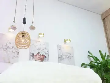 Nude Webcam with katiecruz_ - Chaturbate