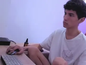 Live Sex with luclawthorne - Chaturbate